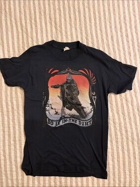 Vintage Black Short-Sleeve Tee with Red-Orange Gradient Motocross Graphic